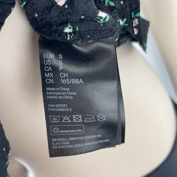 DIVIDED Peplum Peasant Whimsigoth Floral Puff Shoulders Ruched Black Top Sz S - Picture 5 of 6